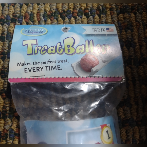 Treat Baller (BSE) bite sized. Makes the perfect treat everytime cake pops ECT - Picture 5 of 7